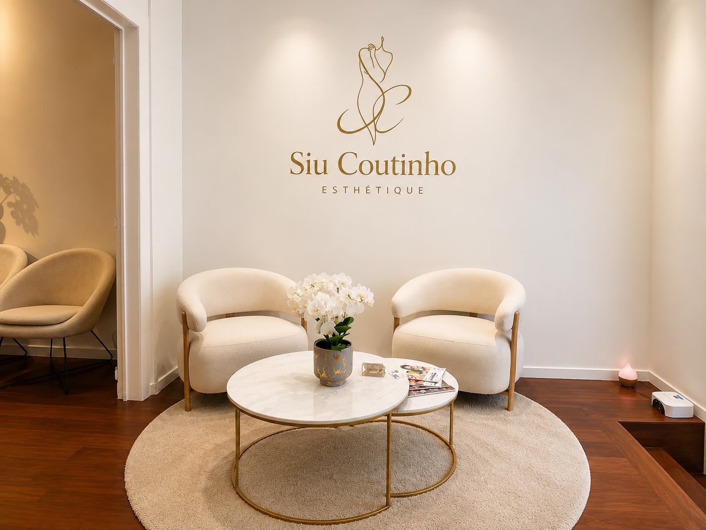 Siu Coutinho Esthétique lounge
